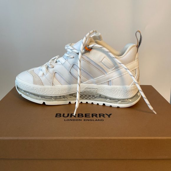 Burberry Women's LF Union sneakers Low top Athletic shoes sneakers, Sz 37 & 40 - Picture 10 of 12